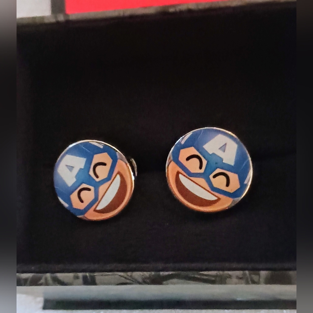 Marvel Comics Captain America Cartoon Style Metal Cuff Links New NOS  2018 MIB
